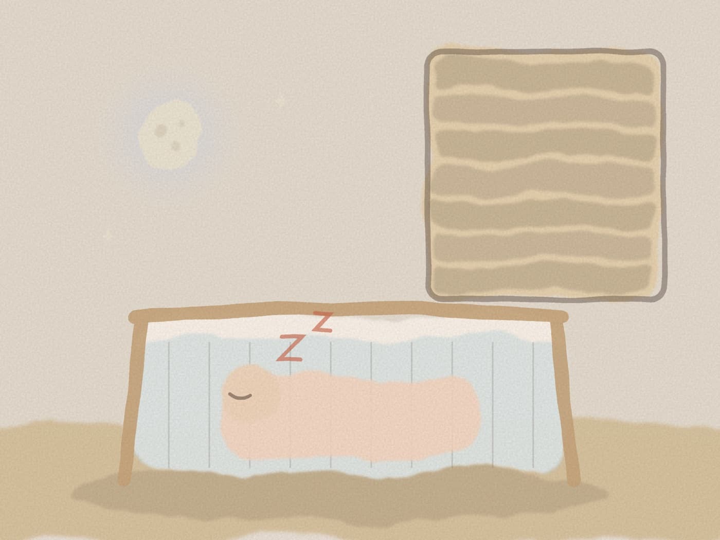 Chambre d'hôtel avec lit bébé pliant installé à côté du lit des parents, volets fermés et pièce fraîche